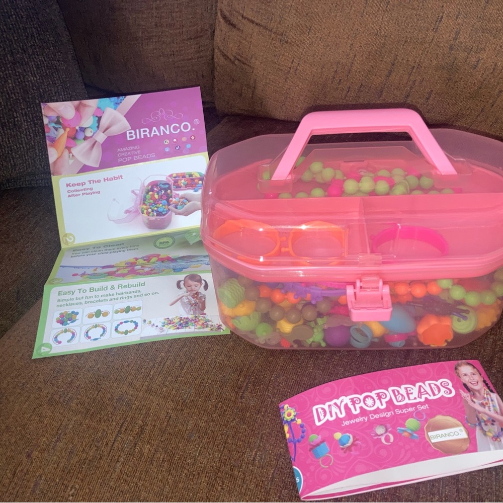 DIY POP BEADS SET LIKE NEW